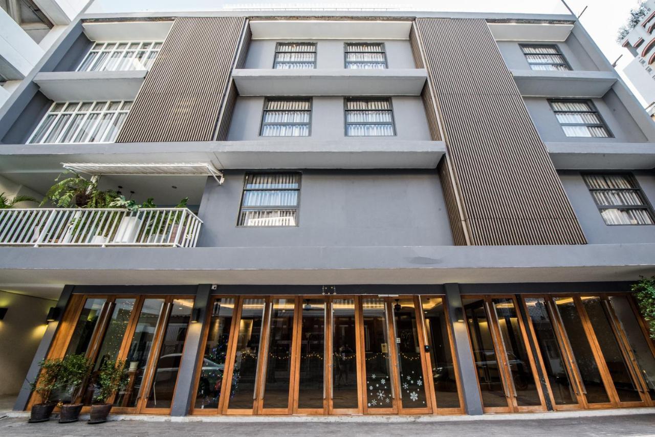 Nimit Boutique Hotel Bangkok Extérieur photo